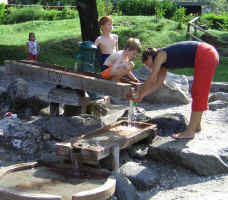 spielplatz1.jpg (105242 Byte)