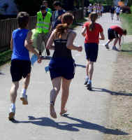 running3.jpg (77592 Byte)
