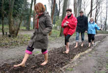 Barfußweg Elten, Rindenmulch