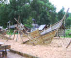 lu_spielplatz.jpg (91194 Byte)